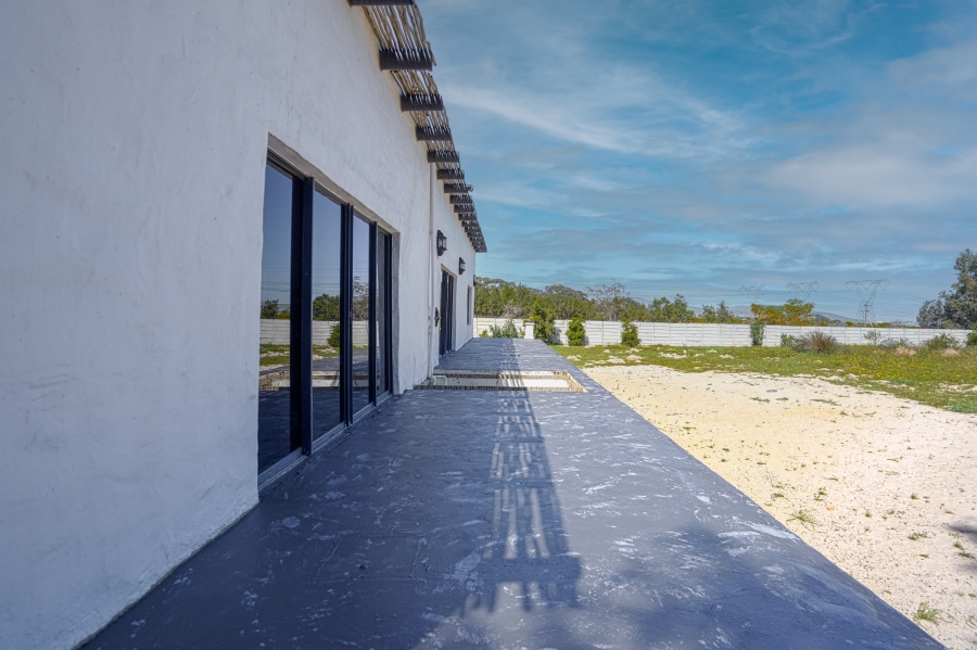 Commercial Property for Sale in Cape Farms Western Cape